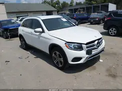 WDC0G4KB8KF570923 2019 MERCEDES-BENZ GLC