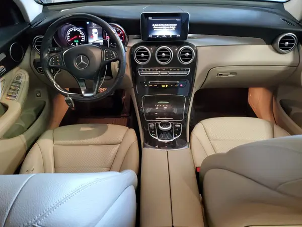 WDC0G4KB8KF575295 2019 MERCEDES-BENZ GLC - Image 8