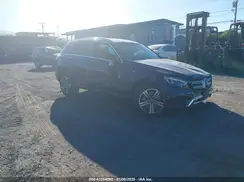 WDC0G4KB8KF585423 2019 MERCEDES-BENZ GLC