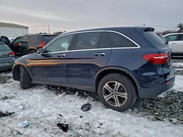 WDC0G4KB8KF641411 2019 MERCEDES-BENZ GLC - Image 2
