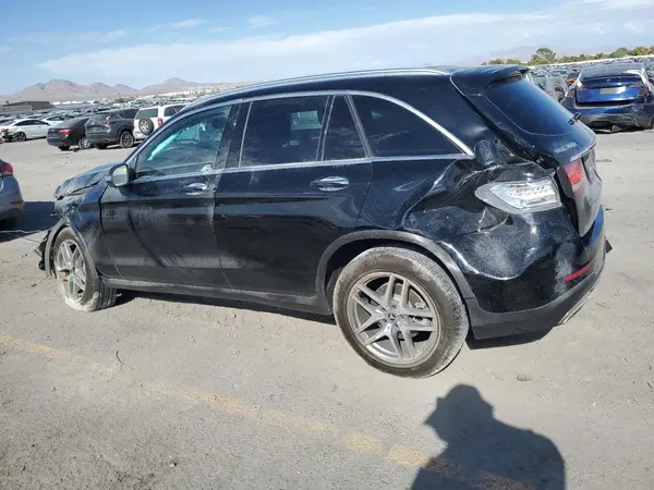 WDC0G4KB8KV127743 2019 MERCEDES-BENZ GLC - Image 2