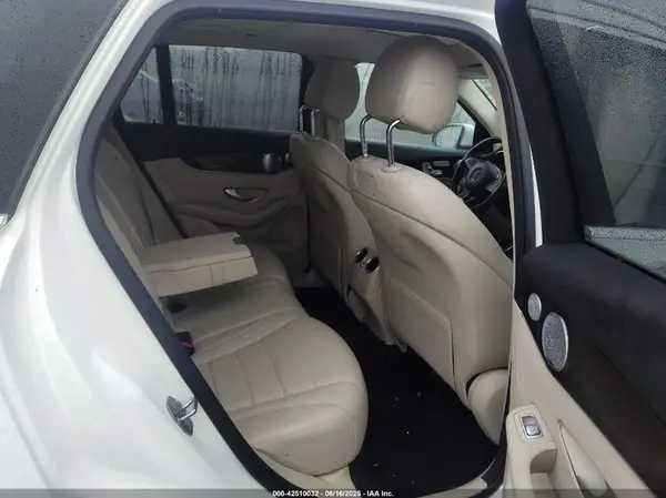 WDC0G4KB8KV131016 2019 MERCEDES-BENZ GLC - Image 8