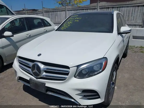 WDC0G4KB8KV140962 2019 MERCEDES-BENZ GLC - Image 2