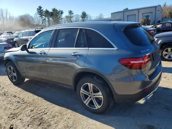 WDC0G4KB8KV146633 2019 MERCEDES-BENZ GLC - Image 2