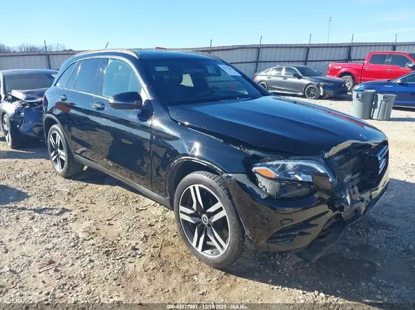 WDC0G4KB8KV147944 2019 MERCEDES-BENZ GLC - Image 1