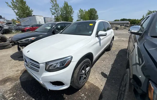 WDC0G4KB8KV160063 2019 MERCEDES-BENZ GLC - Image 2
