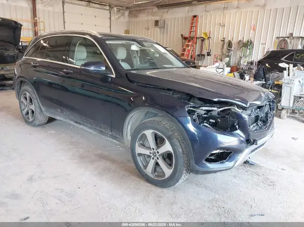 WDC0G4KB8KV193323 2019 MERCEDES-BENZ GLC - Image 1