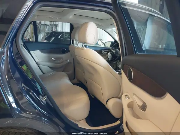 WDC0G4KB8KV193323 2019 MERCEDES-BENZ GLC - Image 8