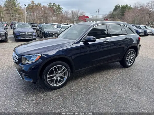 WDC0G4KB9GF011985 2016 MERCEDES-BENZ GLC - Image 2