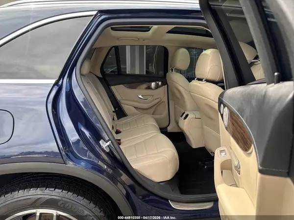 WDC0G4KB9GF011985 2016 MERCEDES-BENZ GLC - Image 8