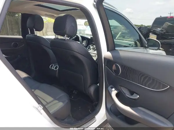 WDC0G4KB9GF017883 2016 MERCEDES-BENZ GLC - Image 8