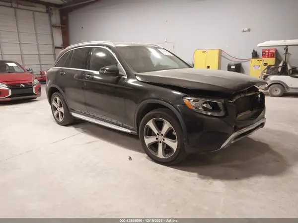 WDC0G4KB9GF052102 2016 MERCEDES-BENZ GLC - Image 1