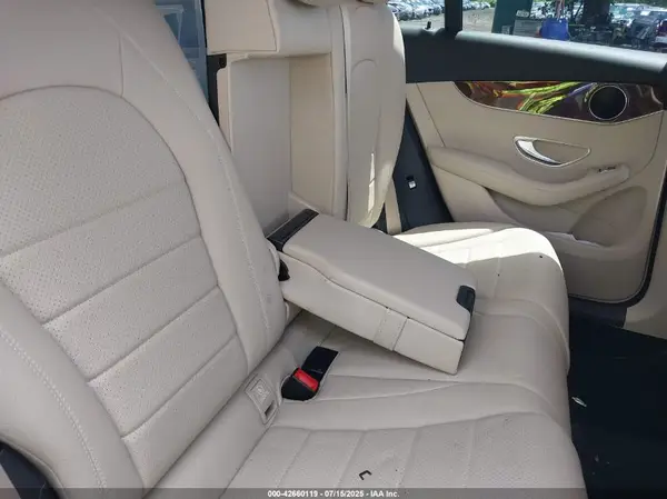 WDC0G4KB9GF084743 2016 MERCEDES-BENZ GLC - Image 8