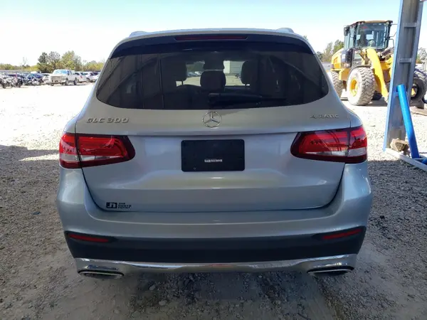 2016 MERCEDES-BENZ GLC auction photo 6