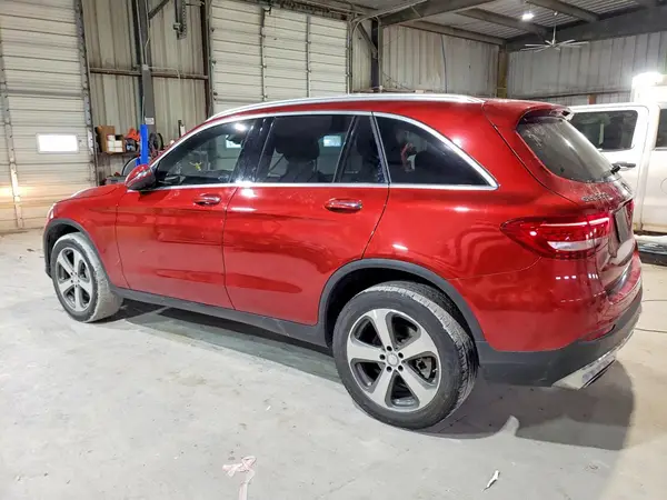 WDC0G4KB9GF095452 2016 MERCEDES-BENZ GLC - Image 2