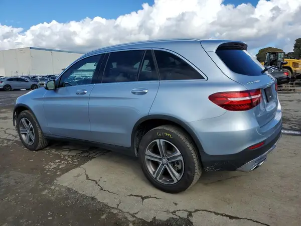WDC0G4KB9GF100911 2016 MERCEDES-BENZ GLC - Image 2