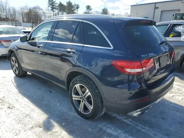 WDC0G4KB9HF118357 2017 MERCEDES-BENZ GLC - Image 2