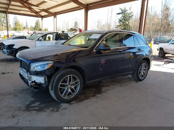 WDC0G4KB9HF124630 2017 MERCEDES-BENZ GLC - Image 2