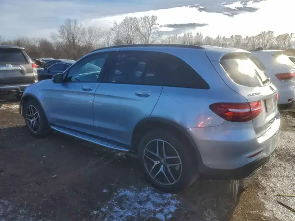 WDC0G4KB9HF152685 2017 MERCEDES-BENZ GLC - Image 2