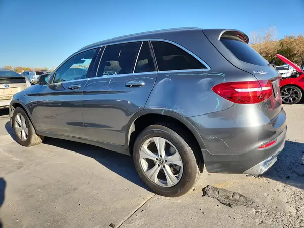 WDC0G4KB9HF236084 2017 MERCEDES-BENZ GLC - Image 2