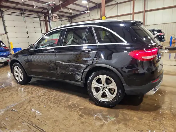 WDC0G4KB9HV004249 2017 MERCEDES-BENZ GLC - Image 2