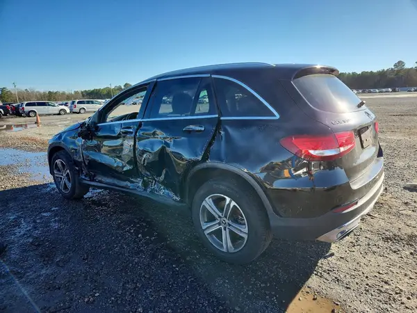 WDC0G4KB9HV008429 2017 MERCEDES-BENZ GLC - Image 2