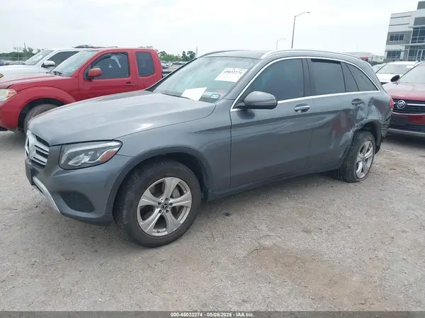 WDC0G4KB9JF402481 2018 MERCEDES-BENZ GLC - Image 2