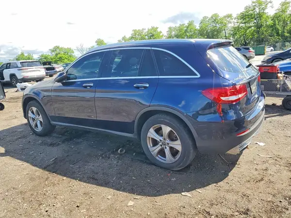 WDC0G4KB9JF436405 2018 MERCEDES-BENZ GLC - Image 2