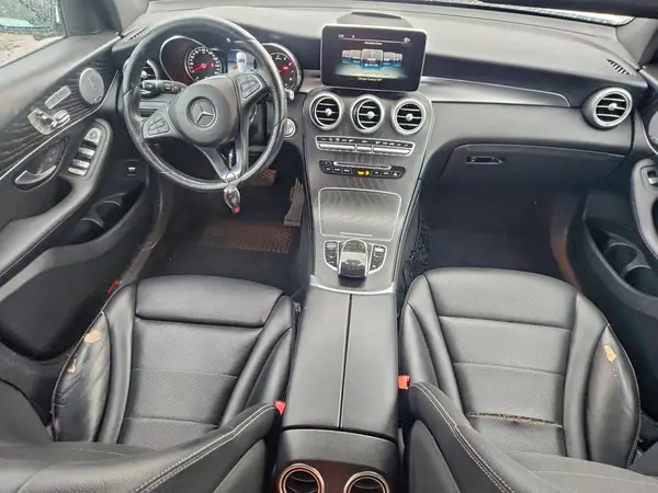 WDC0G4KB9JV017637 2018 MERCEDES-BENZ GLC - Image 8