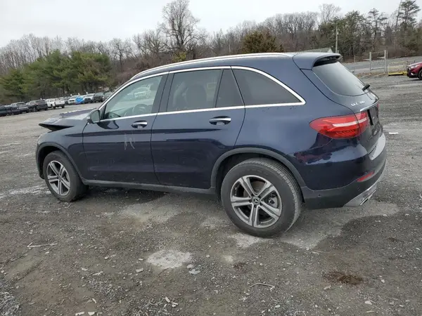 WDC0G4KB9JV029917 2018 MERCEDES-BENZ GLC - Image 2