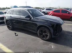 WDC0G4KB9JV071715 2018 MERCEDES-BENZ GLC