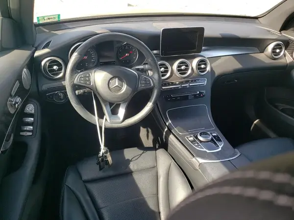 WDC0G4KB9JV079250 2018 MERCEDES-BENZ GLC - Image 8