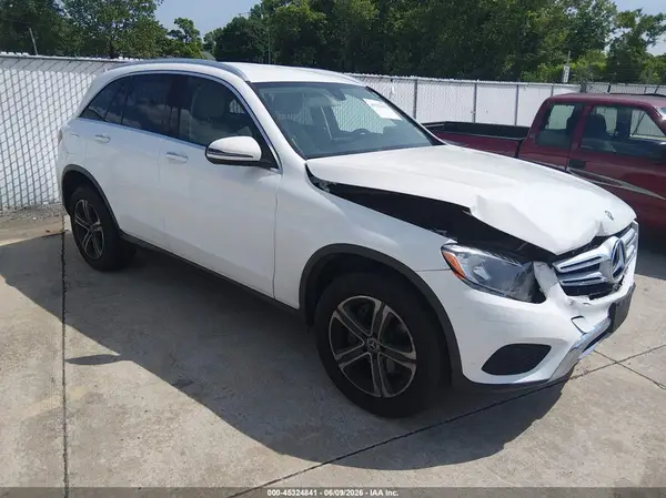 WDC0G4KB9JV079670 2018 MERCEDES-BENZ GLC - Image 1