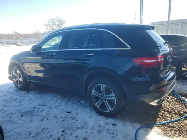 WDC0G4KB9JV087705 2018 MERCEDES-BENZ GLC - Image 2