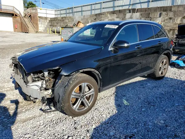 WDC0G4KB9JV090832 2018 MERCEDES-BENZ GLC - Image 1