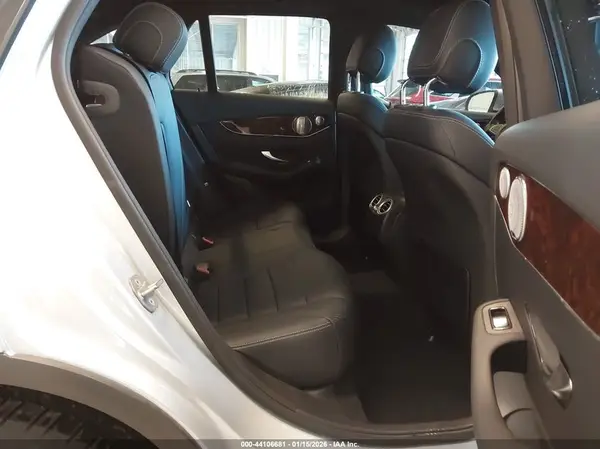 WDC0G4KB9JV093083 2018 MERCEDES-BENZ GLC - Image 8