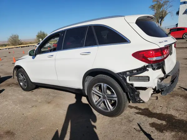 WDC0G4KB9KF485993 2019 MERCEDES-BENZ GLC - Image 2