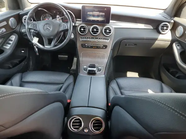 WDC0G4KB9KF575676 2019 MERCEDES-BENZ GLC - Image 8