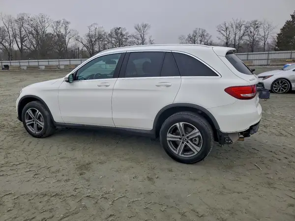 WDC0G4KB9KF584779 2019 MERCEDES-BENZ GLC - Image 2