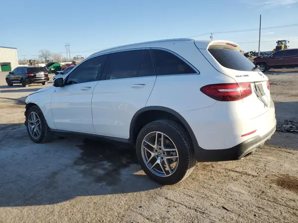 WDC0G4KB9KF595314 2019 MERCEDES-BENZ GLC - Image 2