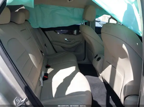 WDC0G4KB9KF606523 2019 MERCEDES-BENZ GLC - Image 8