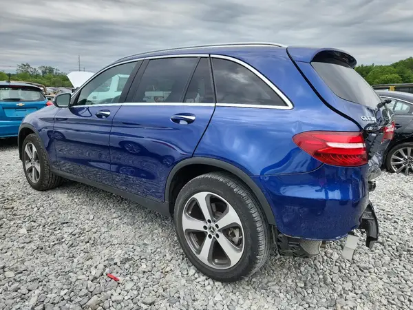 WDC0G4KB9KF644544 2019 MERCEDES-BENZ GLC - Image 2