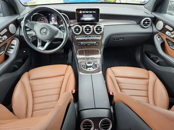 WDC0G4KB9KF644544 2019 MERCEDES-BENZ GLC - Image 8