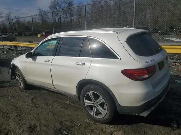 WDC0G4KB9KV122941 2019 MERCEDES-BENZ GLC - Image 2