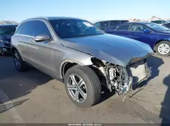 WDC0G4KB9KV136919 2019 MERCEDES-BENZ GLC