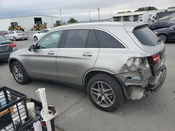 WDC0G4KB9KV139030 2019 MERCEDES-BENZ GLC - Image 2