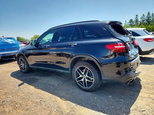 WDC0G4KB9KV139710 2019 MERCEDES-BENZ GLC - Image 2