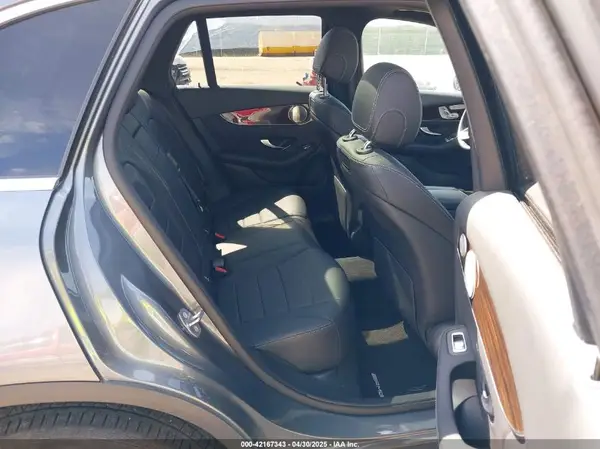 WDC0G4KB9KV147354 2019 MERCEDES-BENZ GLC - Image 8