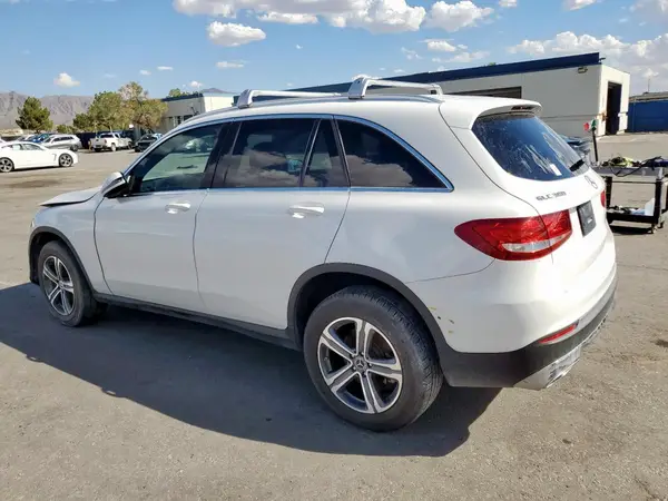 WDC0G4KB9KV160928 2019 MERCEDES-BENZ GLC - Image 2