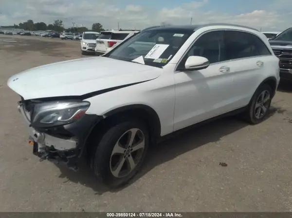 WDC0G4KB9KV174926 2019 MERCEDES-BENZ GLC - Image 2